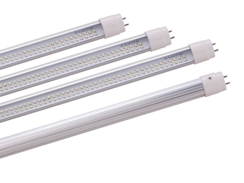 So sánh giữa bóng đèn led và bóng đèn huỳnh quang